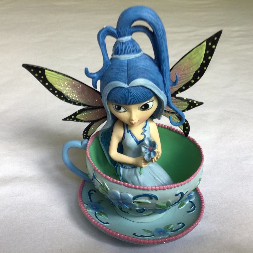 Hamilton Collection-Little Beau-tea from the Tiny Treasures Teacup Collection